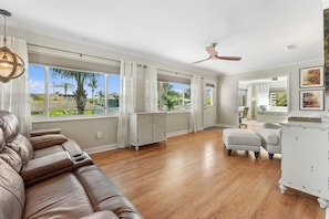 Interior - Dockside Serenity (Palm Coast)