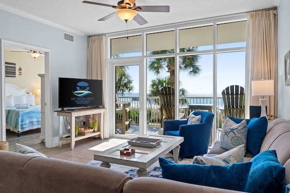 Interior - Waters Edge 205 - Melissa`s Happy Place (Fort Walton Beach)