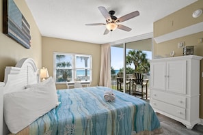 Interior - Waters Edge 205 - Melissa`s Happy Place (Fort Walton Beach)