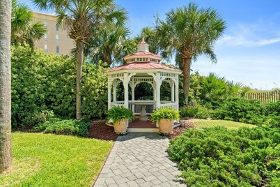 Waters Edge 205 - Melissa`s Happy Place