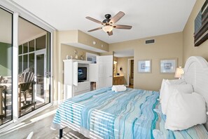 Interior - Waters Edge 205 - Melissa`s Happy Place (Fort Walton Beach)