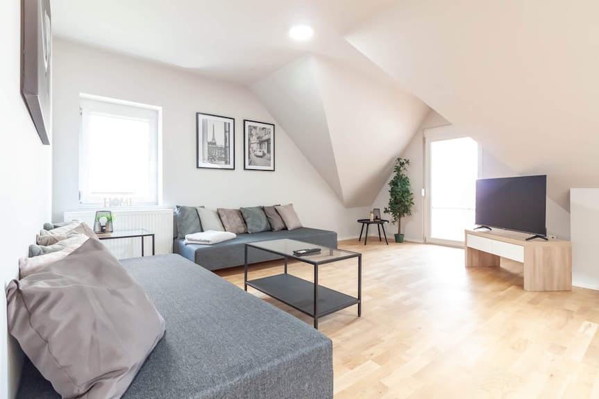 Njoy! Bright Apartment Beuren | Spa & Parking - Bad Urach