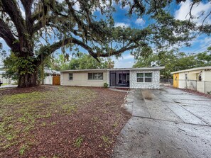 House (3 Bedrooms) | Interior - 3012 E Norfolk Street (Tampa)