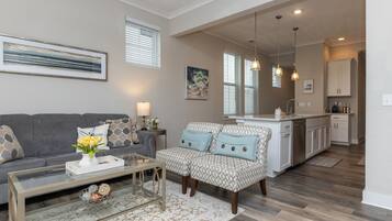 Villa (4 Bedrooms) | Interior