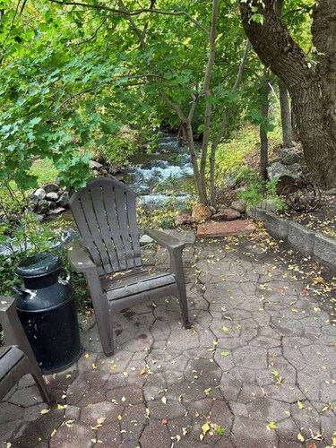 2BR/2BA Cabin + Separate Loft | Walk Next Door