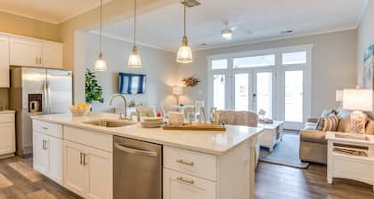 519 The Great Neck House