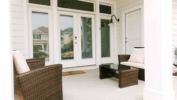 Villa (5 Bedrooms) | Interior