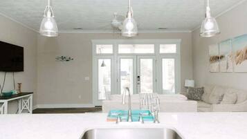 Villa (5 Bedrooms) | Interior