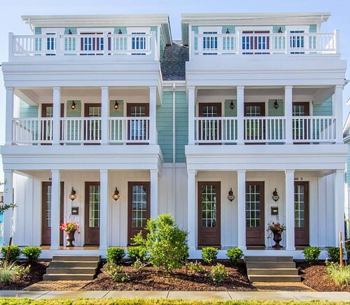 412b The Chesapeake House Spacious 4 BR Townhouse Walking Distance to the Beach
