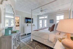 Interior - 517 The Southend Pier House (Virginia Beach)