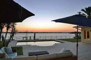 Interior - 8730 Dunmore Dr (Sarasota)