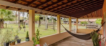Ch Cara com Piscina e Churrasqueira em Lagoinha