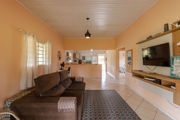 Casa, para fumadores | 2 habitaciones