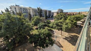 Apartemen | 2 kamar tidur dan internet