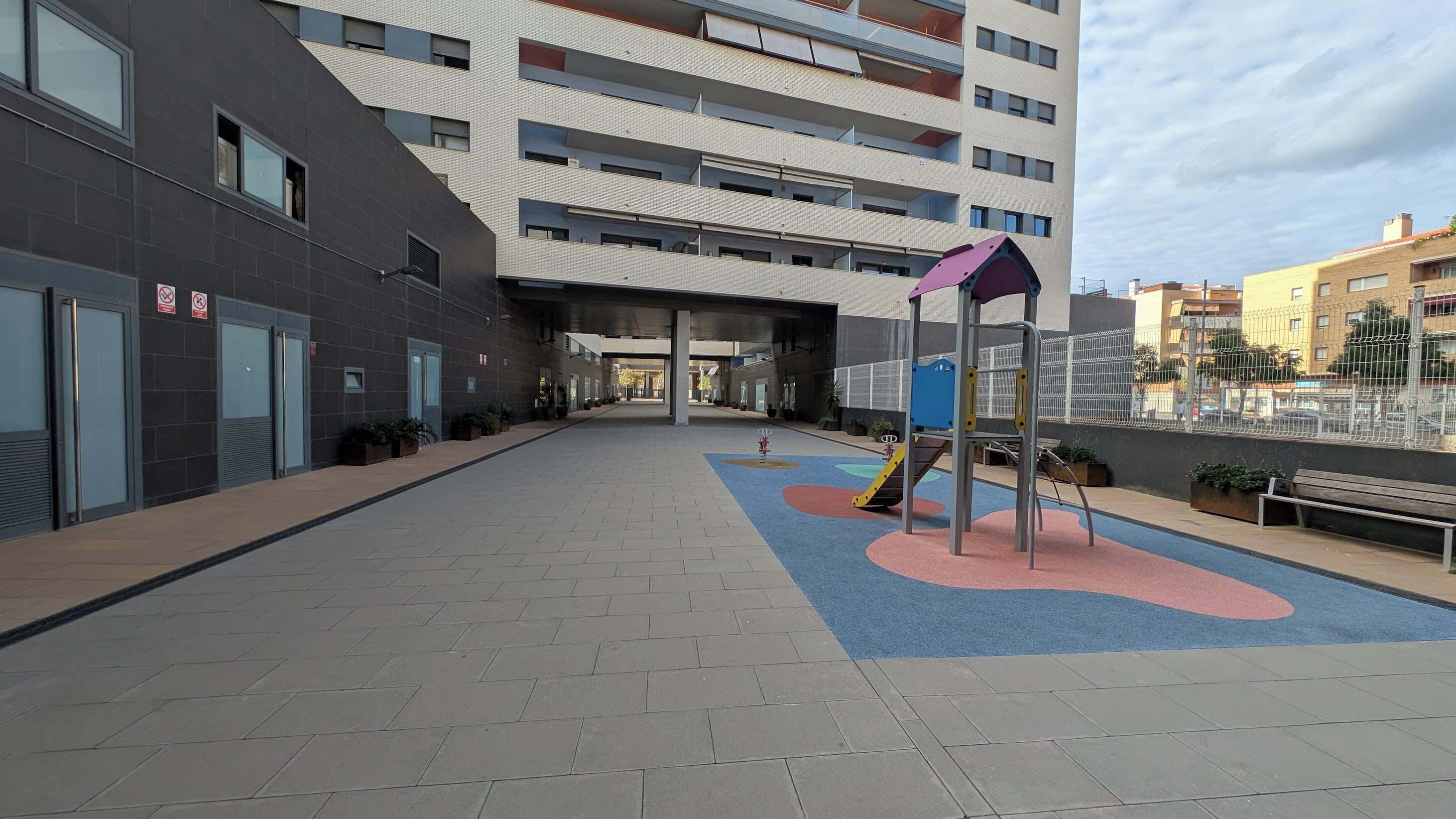 Apartemen | 2 kamar tidur dan internet