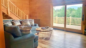 Chalet (4 Bedrooms) | Interior