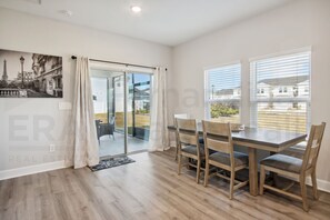 House (2 Bedrooms) | Interior - 95070 Gina Street (Fremont)