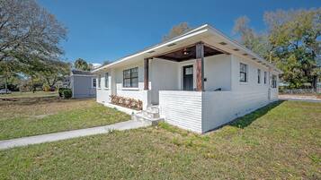 Fachada da propriedade