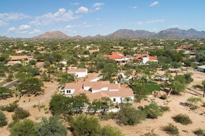 House (6 Bedrooms) | Interior - Alameda (Scottsdale)