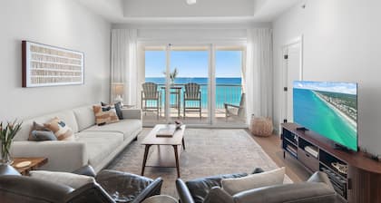 Completely Renovated Gulf-Front Top-Floor 2BR/2BA — Beach Views!