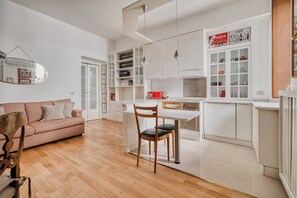 Apartamento, 1 cama de matrimonio | Interior