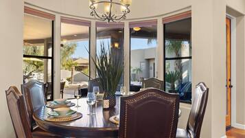 Hus (4 Bedrooms) | Innvendig