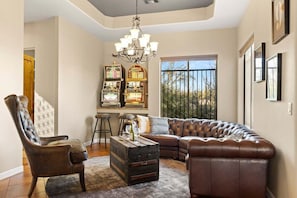 Interior - Dale (Scottsdale)