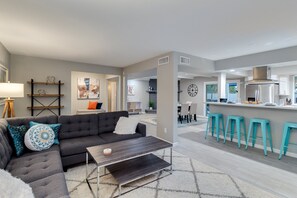 Interior - Eugie Terrace Scottsdale (Scottsdale)