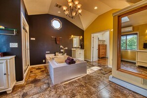 Interior - Elyon Hall + Coach House (Gary)