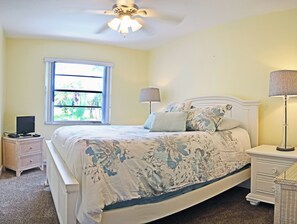 Interior - Holiday House 3 (Siesta Key)