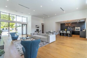 House (3 Bedrooms) | Interior - Lux Villa With Pool Wynwood House by Rovetravel (Miami)