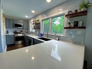 House (Multiple Bedrooms) | Interior - Holden Frost House (Franconia)