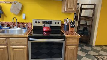 Microwave, oven, stovetop