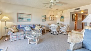 Unclassified image, 2 of 18, button - Errol By The Sea 406 (New Smyrna Beach)