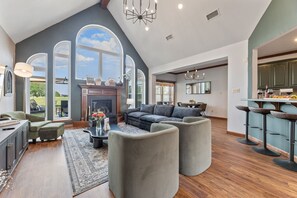 House (5 Bedrooms) | Front of property - Golf-side Luxe Escape Sleeps 13 Hot Tub & Theater (Port Arthur)