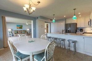 Interior - Errol By The Sea 126 (New Smyrna Beach)