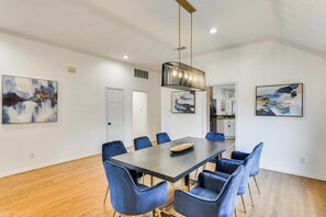 Maison (5 Bedrooms) | Intérieur