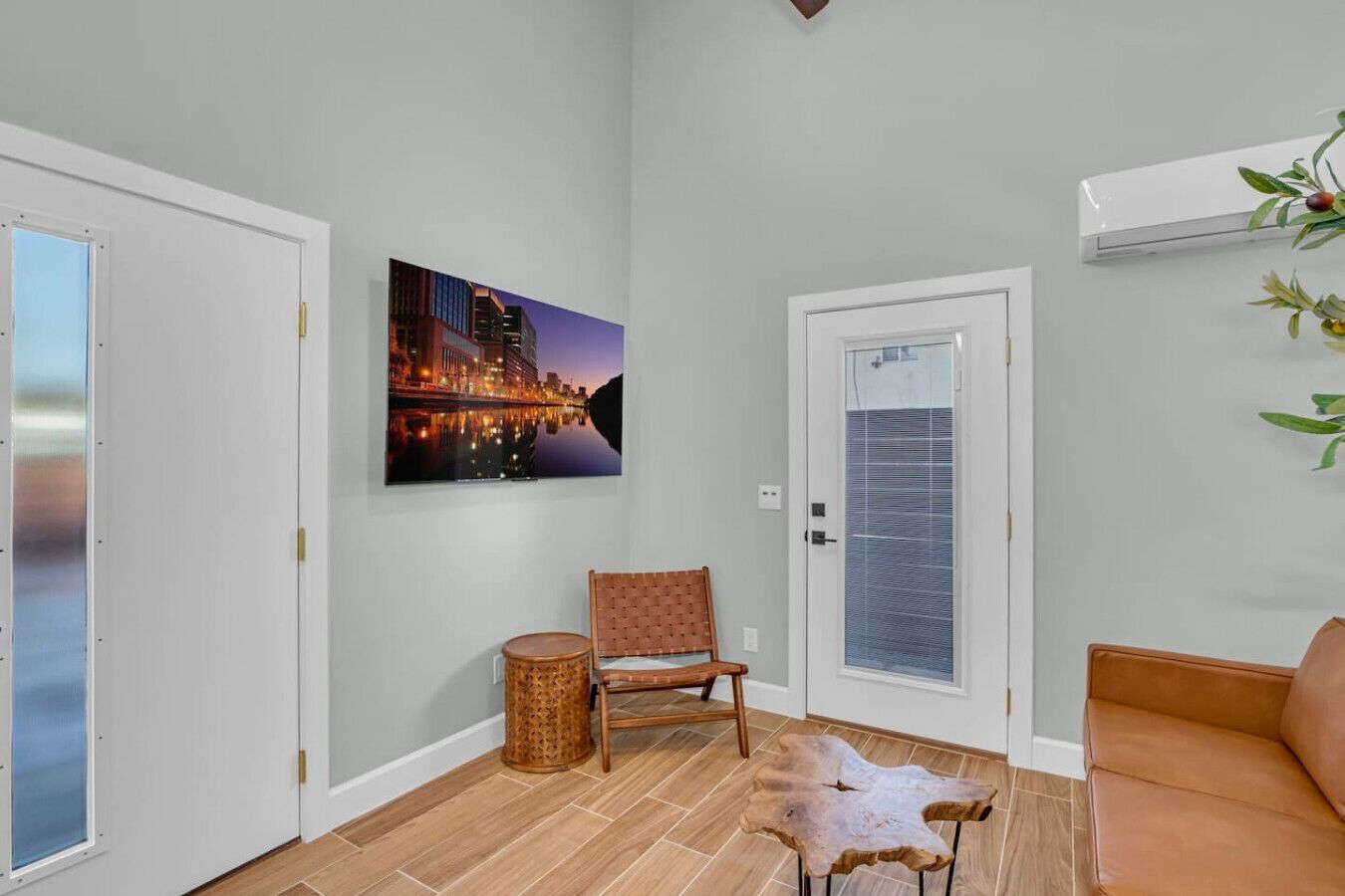 Near Legoland & Beaches | Prime Vista Monthly Stay - Carlsbad, CA