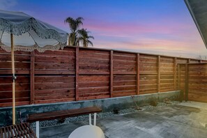 Terrace/patio - Near Legoland & Beaches | Prime Vista Vacation (Vista)