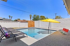 Outdoor pool - Minnezona (Scottsdale)