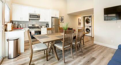 Marbella Lane - 6BR Duplex Dtwn SJ Laundry P