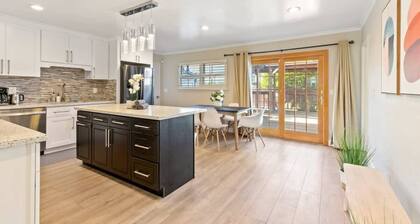 Marbella Lane - Modern Refreshing Home