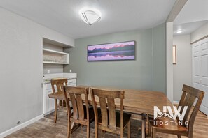 Interior - Twin Lakes Village Home Golf Retreat Community Pool Corner Lot and Single Level Living (Rathdrum)