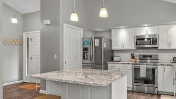 Villa (2 Bedrooms) | Interior