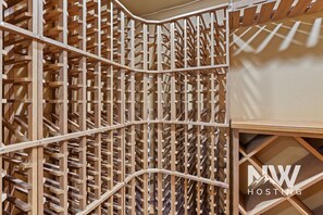 Interior - Twin Lakes Village 3-story Townhouse Golf Views Steam Shower Wet Bar Game Room Pool (Rathdrum)