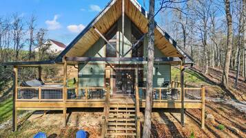 Chalet (2 Bedrooms) | Interior