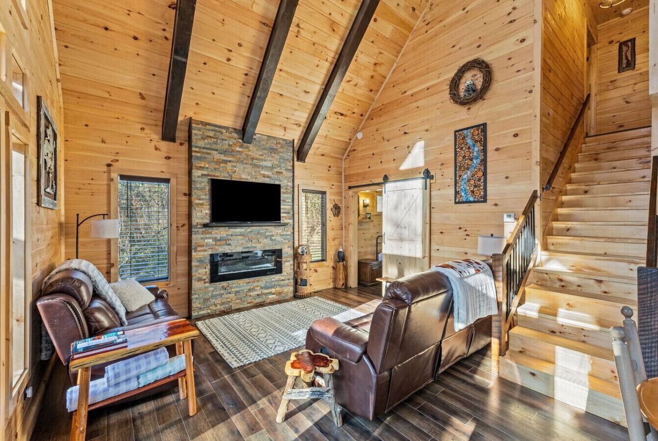 Chalet (2 Bedrooms) | Interior