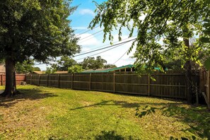 House (6 Bedrooms) | Interior - Newly Renovated 6BR 3BA Port Arthur Home With Hot Tub (Port Arthur)