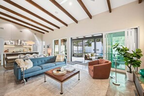 Interior - Seagrove Surf Shack (Santa Rosa Beach)