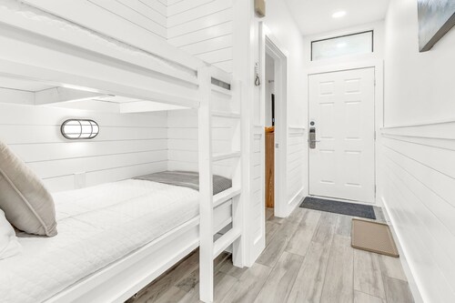 Palms of Seagrove D5